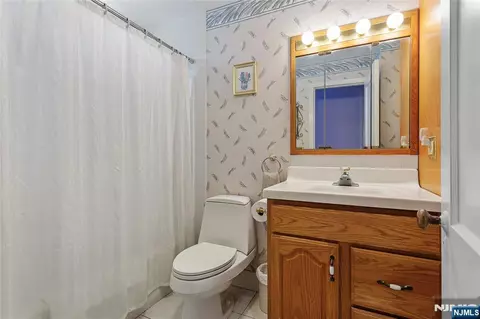 Bath - 98 Davis Ave, Hackensack, NJ 07601 photo 1 of 2