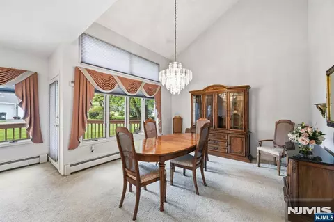 Dining - 10 Matthew Rd, Wayne, NJ 07470 photo 5 of 6