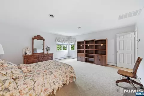 Bedroom - 10 Matthew Rd, Wayne, NJ 07470 photo 3 of 7
