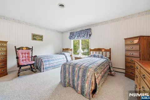 Bedroom - 10 Matthew Rd, Wayne, NJ 07470 photo 5 of 7