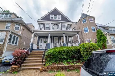 69 Oakland Ter, Newark, NJ 07106