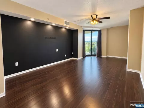 Living - 245 Prospect Ave #16A, Hackensack, NJ 07601 photo 5 of 6