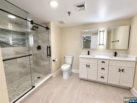 Bath - 245 Prospect Ave #16A, Hackensack, NJ 07601 photo 1 of 1
