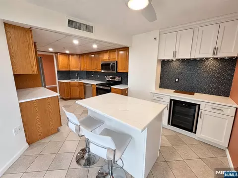 Kitchen - 245 Prospect Ave #16A, Hackensack, NJ 07601 photo 3 of 6