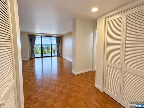 Entry Way - 245 Prospect Ave #16A, Hackensack, NJ 07601 photo 1 of 2