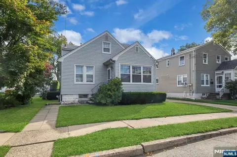 14-19 4th St, Fair Lawn, NJ 07410