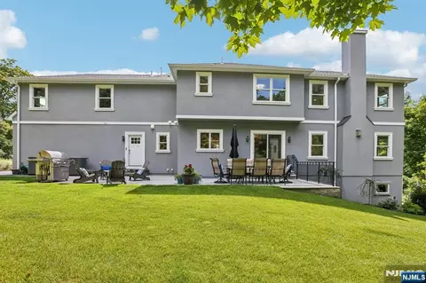 Other - 10 Massola Dr, Wayne, NJ 07470 photo 11 of 14
