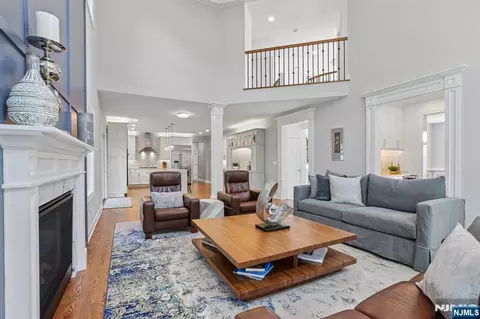 Living - 10 Massola Dr, Wayne, NJ 07470 photo 3 of 3