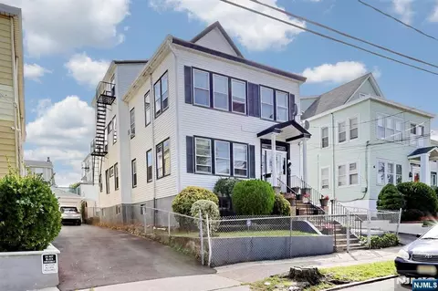 459-463 28th St, Paterson, NJ 07514