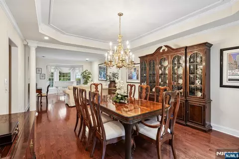 Dining - 16 Apple Ln, Wayne, NJ 07470 photo 1 of 3