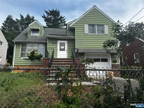 35-37 Montclair Ave, Clifton, NJ 07011