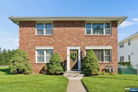 202 E 11th St, Clifton, NJ 07011