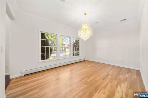 Living - 220 Concord Dr, Paramus, NJ 07652 photo 5 of 9