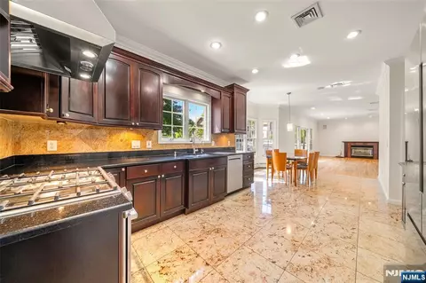 Kitchen - 220 Concord Dr, Paramus, NJ 07652 photo 2 of 2