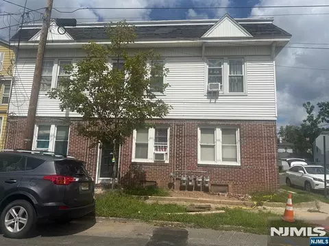 84 Tiffany Pl, Maplewood, NJ 07040