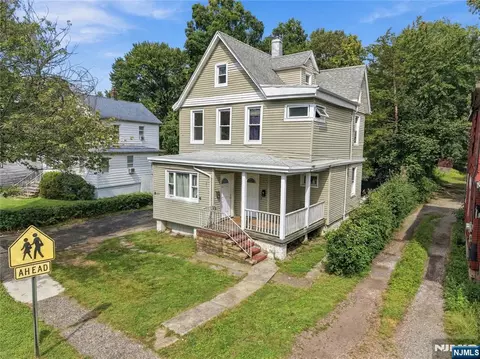 406 Saddle River Rd, Saddle Brook, NJ 07663