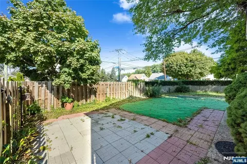 Exterior - 384 Main Ave, Wallington, NJ 07057 photo 7 of 8