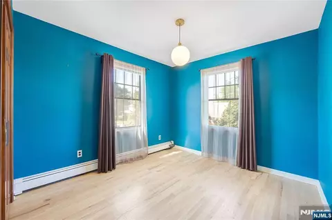 Bedroom - 384 Main Ave, Wallington, NJ 07057 photo 2 of 6