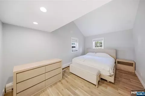 Bedroom - 2 Crow Trl, Wayne, NJ 07470 photo 3 of 6