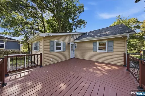 Exterior - 2 Crow Trl, Wayne, NJ 07470 photo 3 of 10