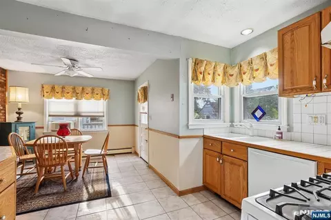 Kitchen - 6 Summit Ave, Waldwick, NJ 07463 photo 1 of 4
