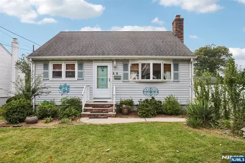 Exterior - 6 Summit Ave, Waldwick, NJ 07463 photo 4 of 13