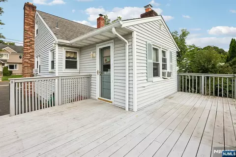 Exterior - 6 Summit Ave, Waldwick, NJ 07463 photo 11 of 13