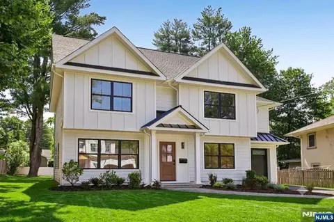 14 Maplewood, Livingston, NJ 07039