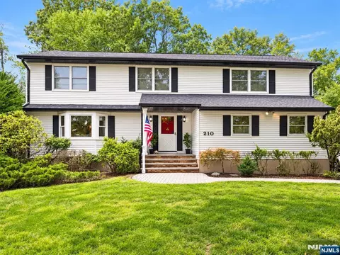 210 Blanche Ave, Harrington Park, NJ 07640