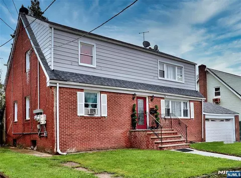 14-18 Sheridan St, Irvington, NJ 07111