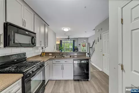 408 Deluca Rd, Belleville, NJ 07109