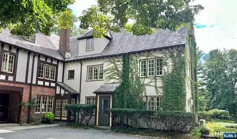 45 Dwight Pl #8, Englewood, NJ 07631