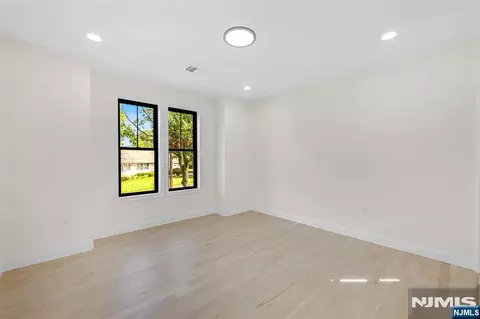 Bedroom - 193 Homestead Rd, Paramus, NJ 07652 photo 1 of 4