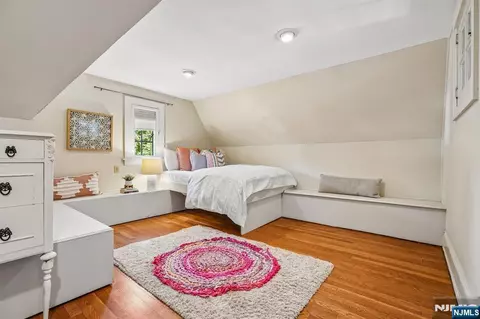 Bedroom - 136 Summit Ave, Montclair, NJ 07043 photo 10 of 11