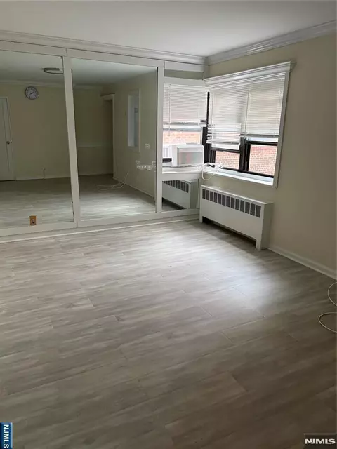 2339 Hudson Ter #D7, Fort Lee, NJ 07024
