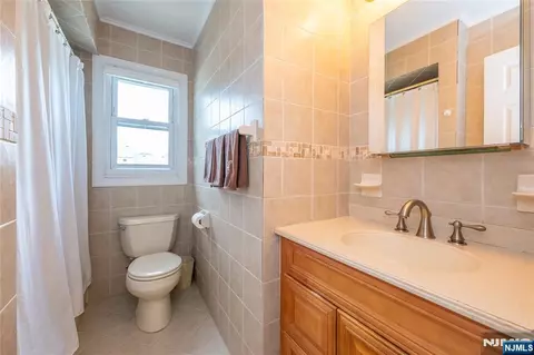 Bath - 1555 Ratzer Rd, Wayne, NJ 07470 photo 1 of 3