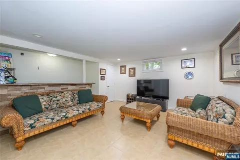 Other - 1555 Ratzer Rd, Wayne, NJ 07470 photo 3 of 7