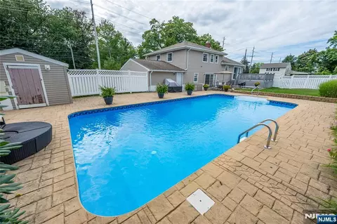 Exterior - 1555 Ratzer Rd, Wayne, NJ 07470 photo 10 of 19