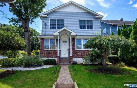 245 Manhattan Ter, Dumont, NJ 07628