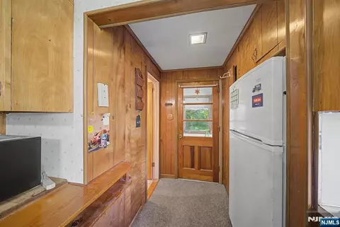 Entry Way - 56 Haskell Ave, Haskell, NJ 07420 photo 1 of 4