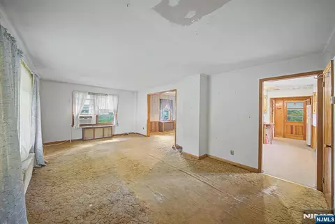 Living - 56 Haskell Ave, Haskell, NJ 07420 photo 1 of 4