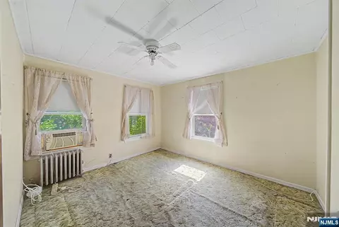 Bedroom - 56 Haskell Ave, Haskell, NJ 07420 photo 4 of 6