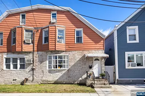 1110 61st St, North Bergen, NJ 07047
