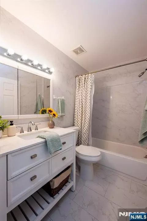 Bath - 75 Union St #5B, Hackensack, NJ 07601 photo 1 of 2