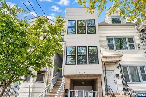 467 Bergen Ave, Jersey City, NJ 07304