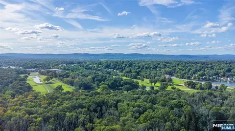 View/Area - 53 Laurel Dr, Wayne, NJ 07470 photo 8 of 8