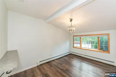 Living - 53 Laurel Dr, Wayne, NJ 07470 photo 6 of 6