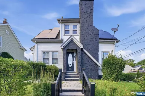 107 Palisade Ave, Bergenfield, NJ 07621