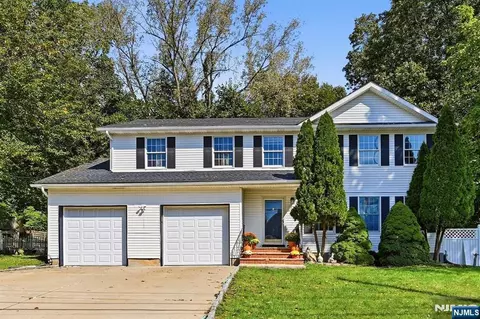 491 Rivervale Ave, Norwood, NJ 07648