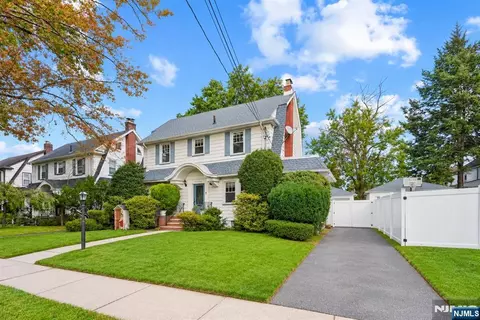 417-419 40th St, Paterson, NJ 07504